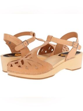 Swedish Hasbeens Low Lacy Sandal Clogs, Natural,  Size 38/women’s 8
